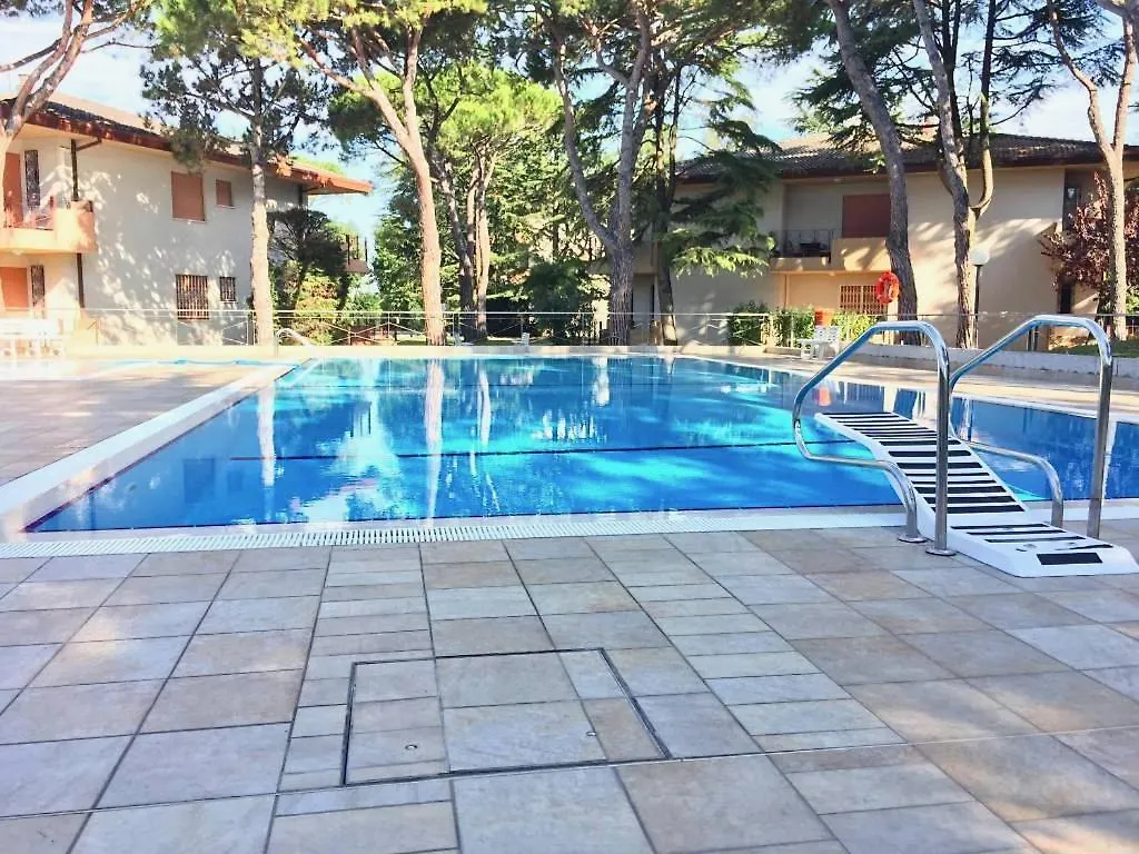 Residence 5 Pini - Home Immobiliare Lido di Jesolo Apartamento