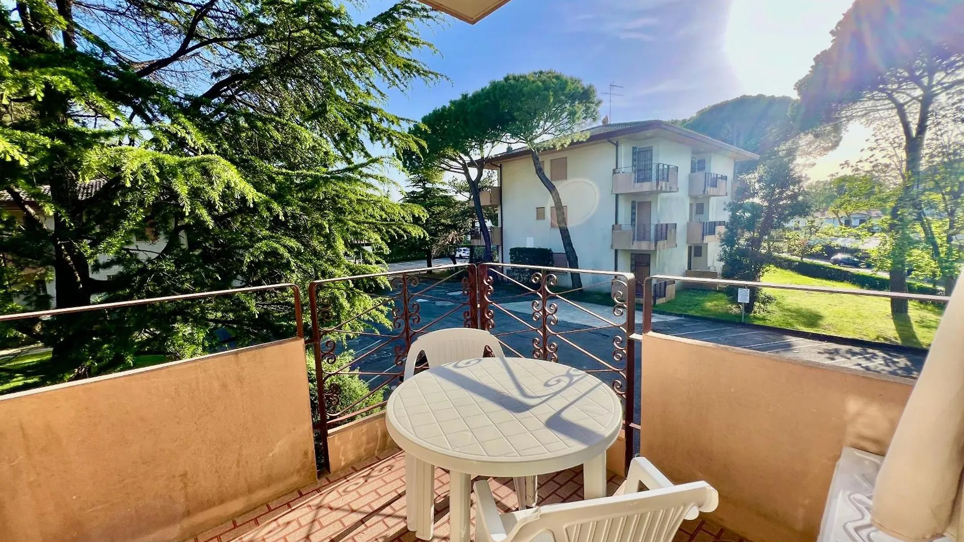 Residence 5 Pini - Home Immobiliare ليدو دي يسولو شقة